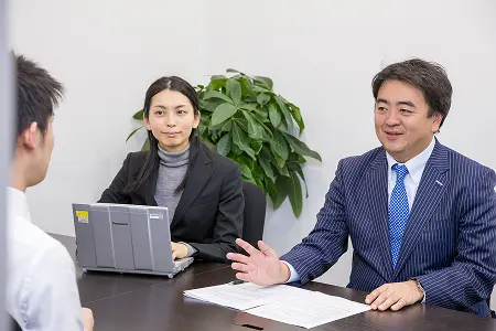 実績を示す画像・イラスト配置